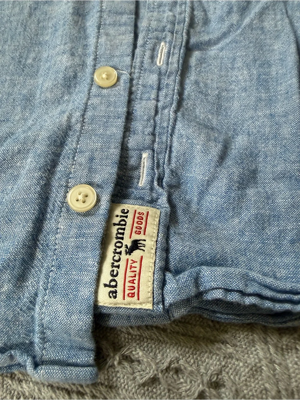 Abercrombie Kids Chambray Button-Up Shirt | Size 9/10 | Light Blue